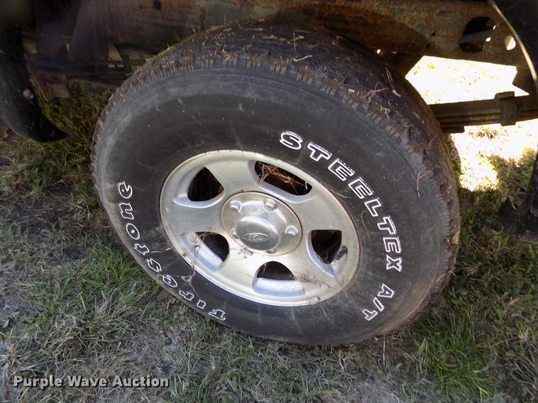 image for item DY9084 2003 Ford F150 XLT SuperCab pickup truck