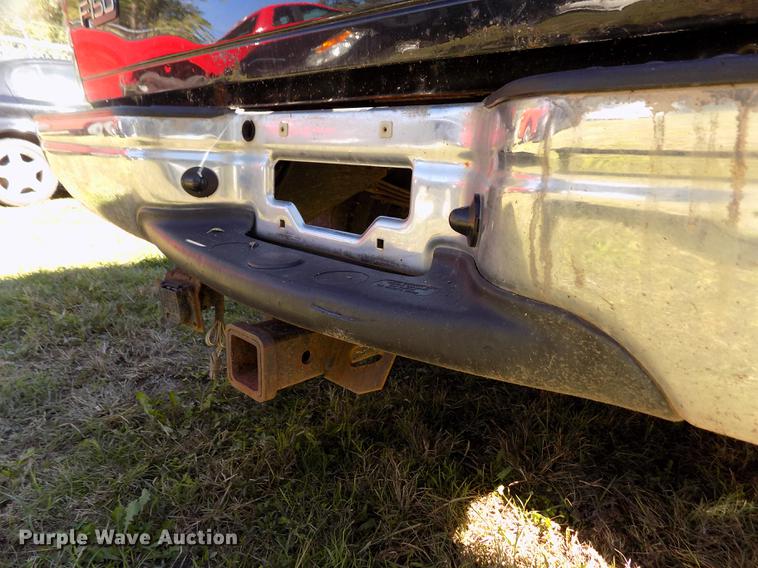 image for item DY9084 2003 Ford F150 XLT SuperCab pickup truck