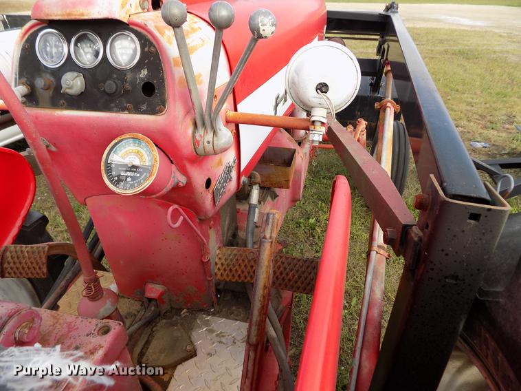 image for item DY9085 Farmall 450 tractor