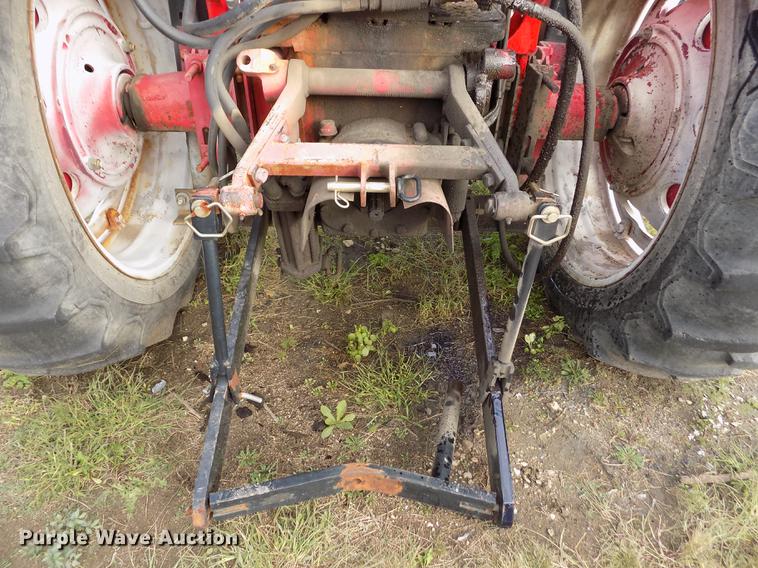 image for item DY9085 Farmall 450 tractor
