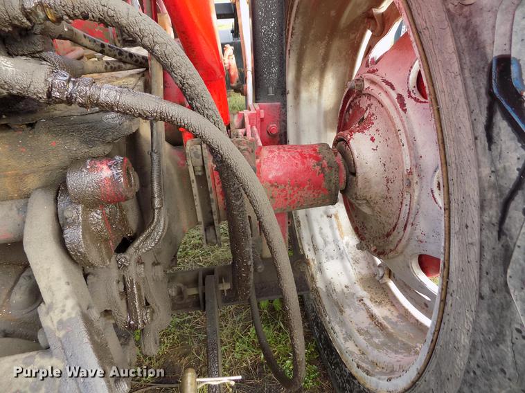 image for item DY9085 Farmall 450 tractor