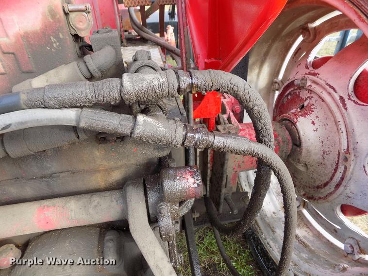 image for item DY9085 Farmall 450 tractor