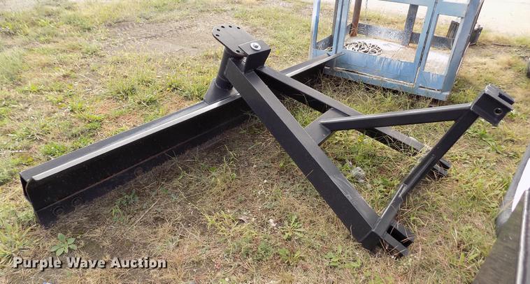 image for item DY9085 Farmall 450 tractor