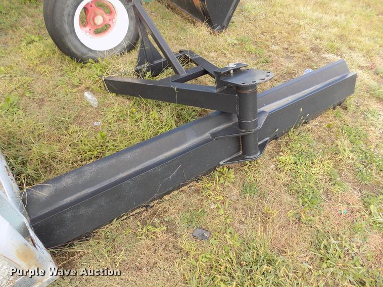 image for item DY9085 Farmall 450 tractor