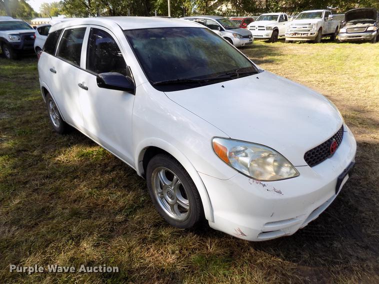 image for item DY9086 2004 Toyota Matrix