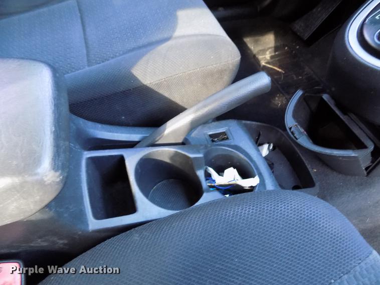 image for item DY9086 2004 Toyota Matrix