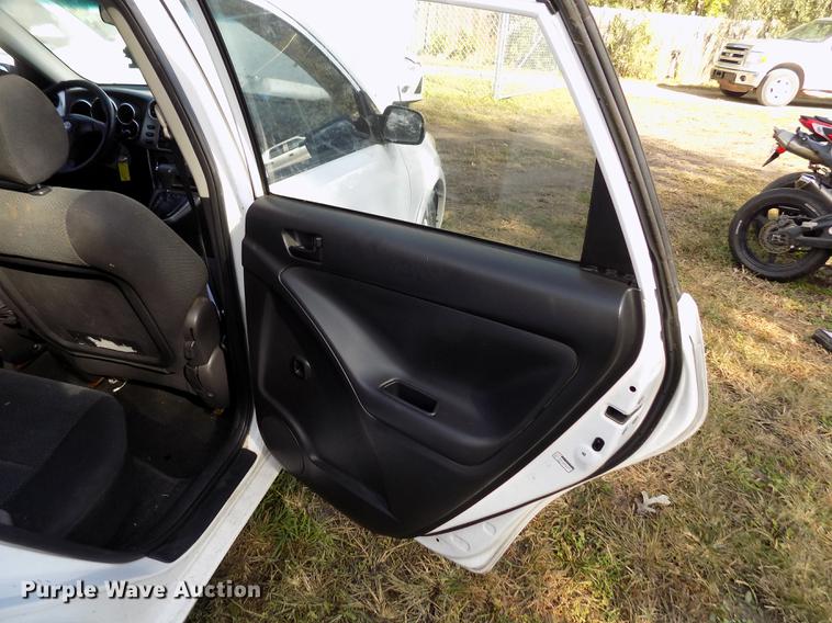 image for item DY9086 2004 Toyota Matrix