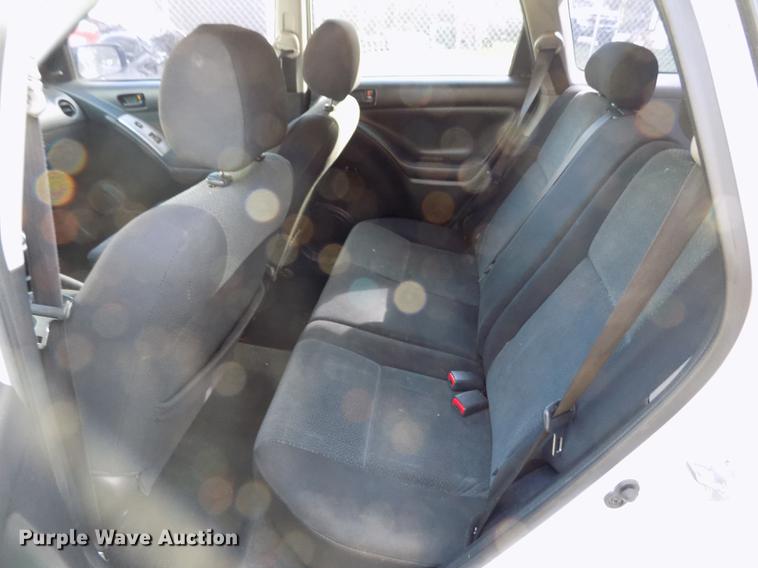 image for item DY9086 2004 Toyota Matrix