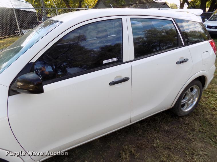 image for item DY9086 2004 Toyota Matrix