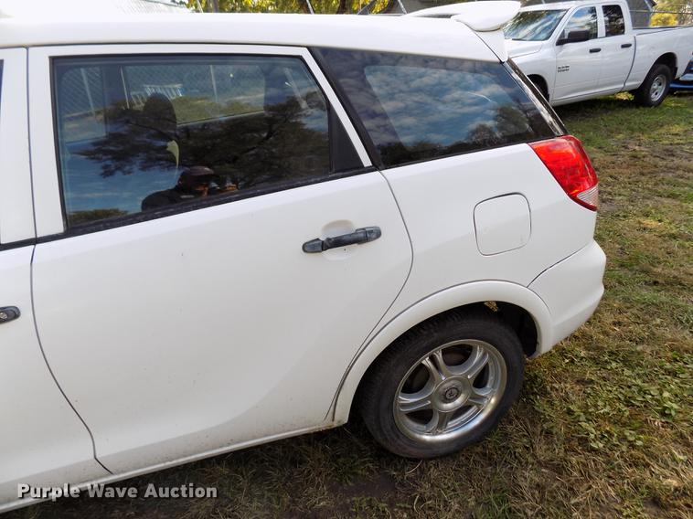 image for item DY9086 2004 Toyota Matrix