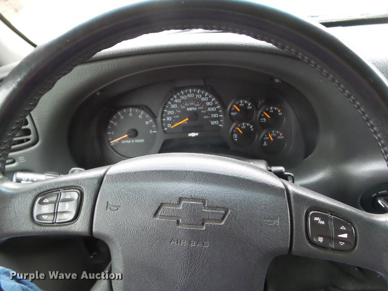 image for item DZ9432 2003 Chevrolet TrailBlazer EXT SUV