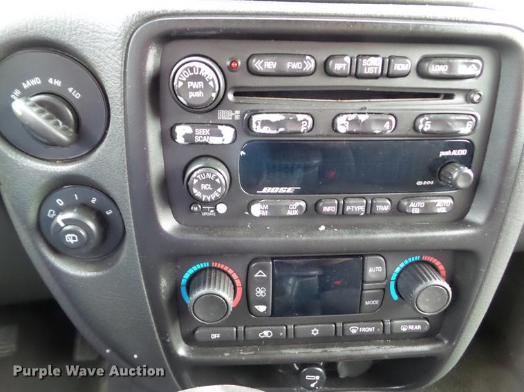 image for item DZ9432 2003 Chevrolet TrailBlazer EXT SUV