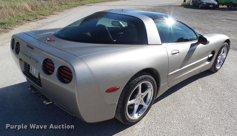 image for item DZ9459 2001 Chevrolet Corvette