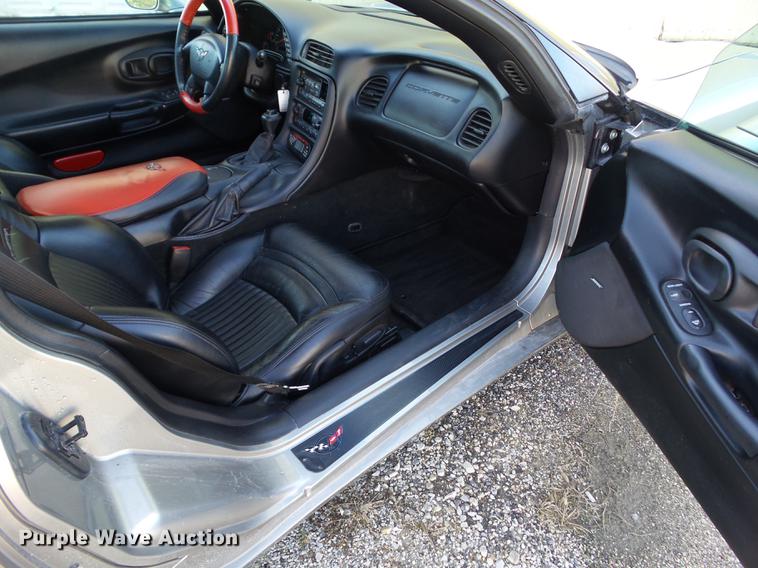 image for item DZ9459 2001 Chevrolet Corvette