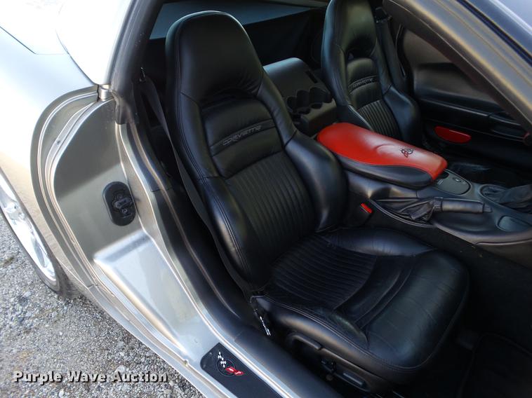 image for item DZ9459 2001 Chevrolet Corvette