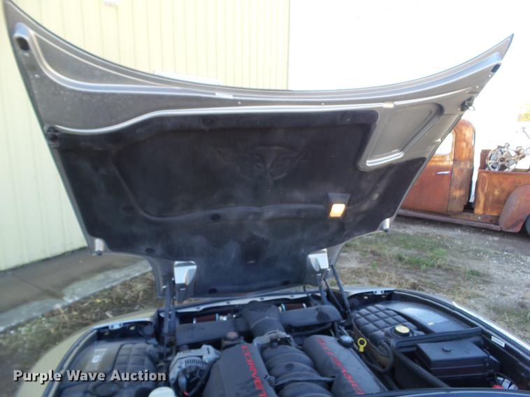 image for item DZ9459 2001 Chevrolet Corvette