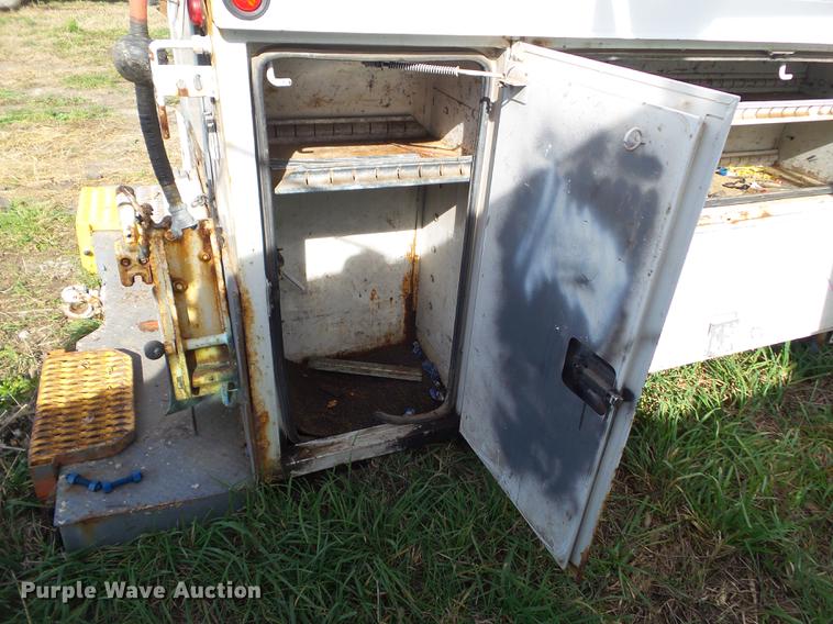 image for item DZ9465 Altec utility bed