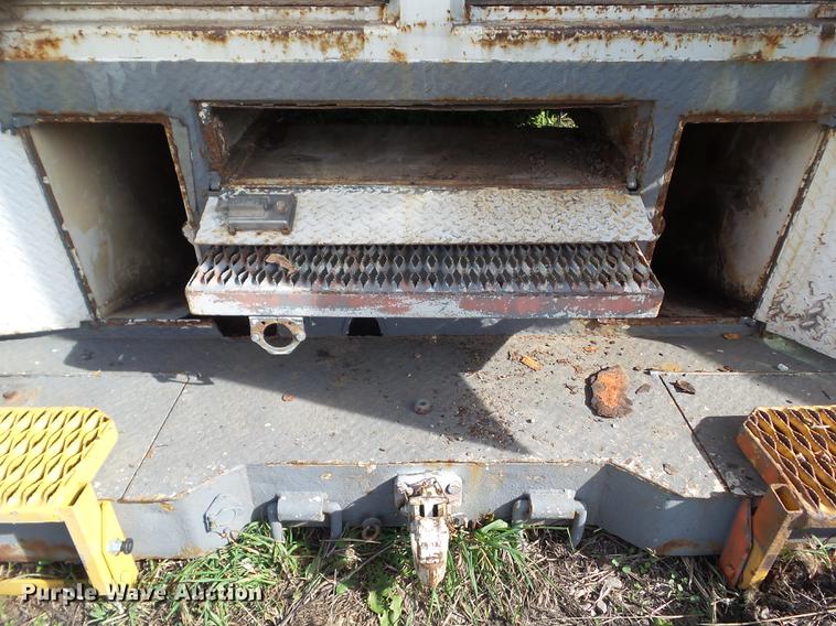 image for item DZ9465 Altec utility bed