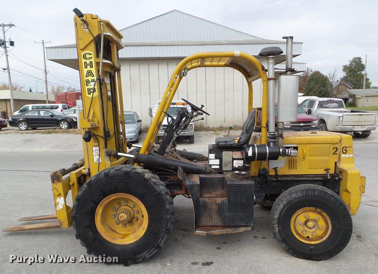 image for item DZ9466 Champ 530-70 forklift