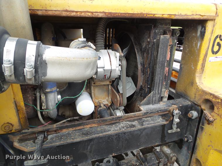 image for item DZ9466 Champ 530-70 forklift