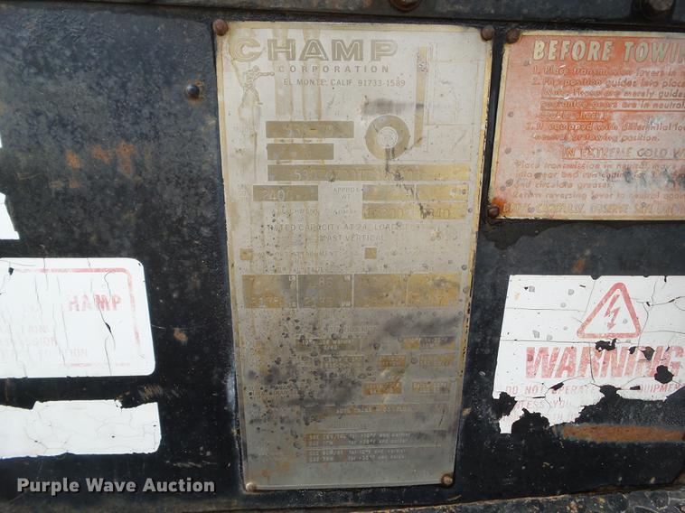 image for item DZ9466 Champ 530-70 forklift