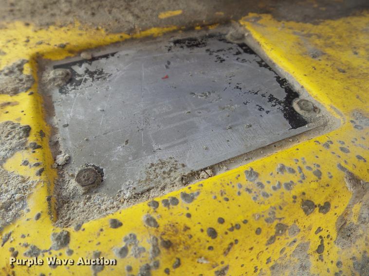 image for item DZ9468 Wacker WPL550 compactor