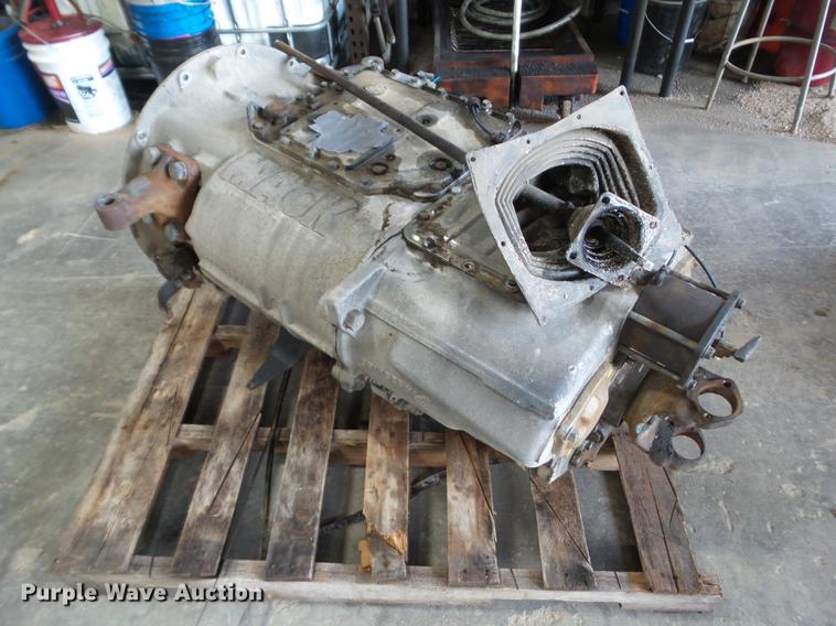 image for item DZ9473 Mack E6350 six cylinder turbo diesel engine