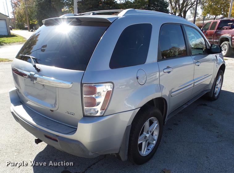 image for item DZ9474 2005 Chevrolet Equinox LT SUV