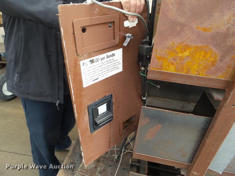 image for item DZ9491 (4) Firewood vending machines