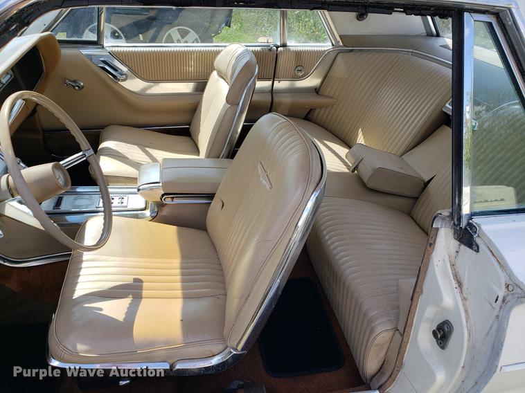 image for item EF9862 1964 Ford Thunderbird