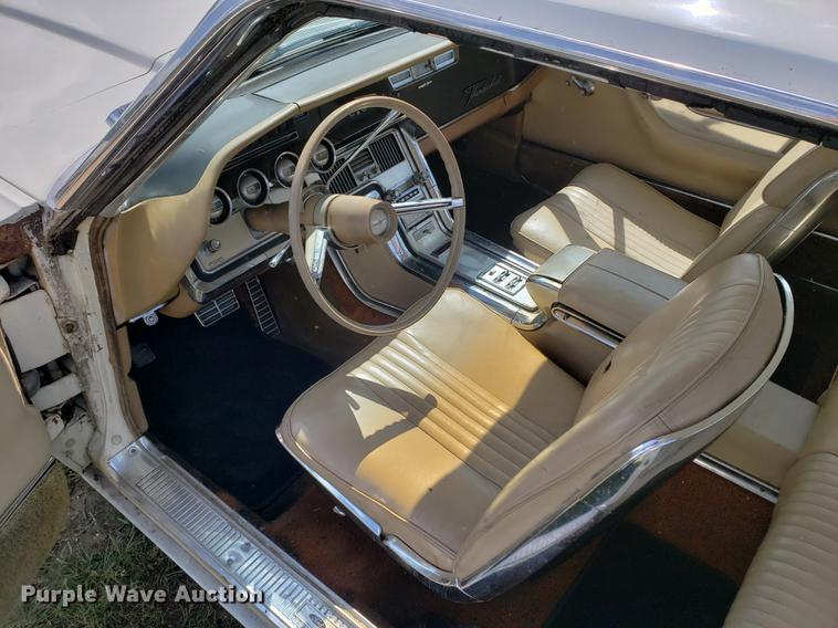 image for item EF9862 1964 Ford Thunderbird