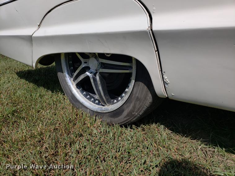 image for item EF9862 1964 Ford Thunderbird