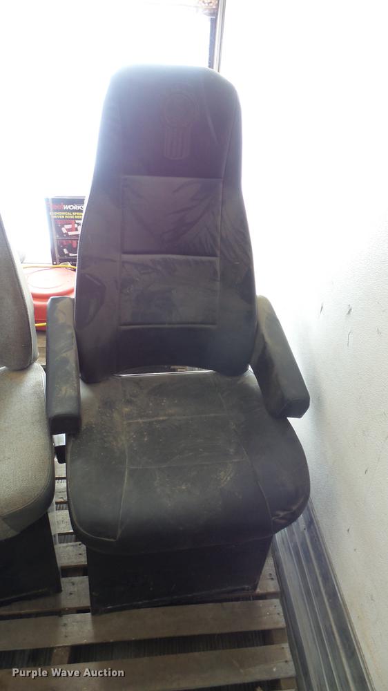 image for item EH9037 Truck accessories