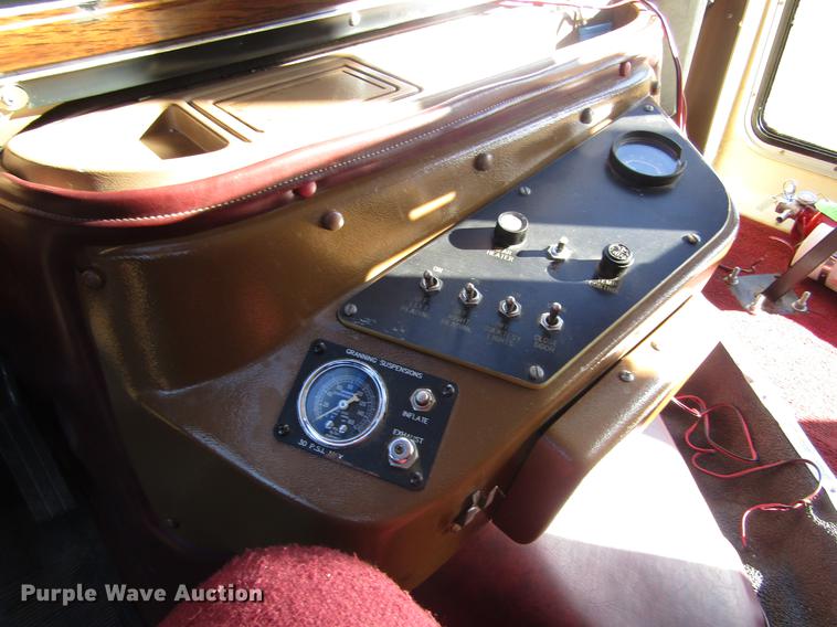 image for item EH9313 1989 Ford Econoline E350 El Dorado bus