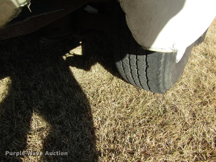 image for item EH9313 1989 Ford Econoline E350 El Dorado bus