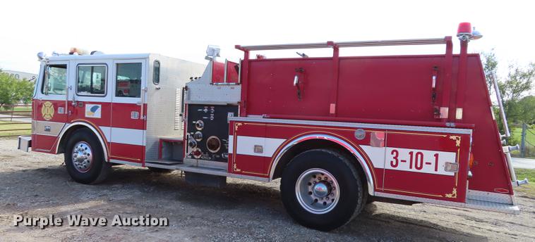 image for item EI9998 1982 Pierce Arrow V-1324M fire truck