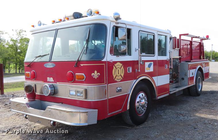 image for item EI9998 1982 Pierce Arrow V-1324M fire truck