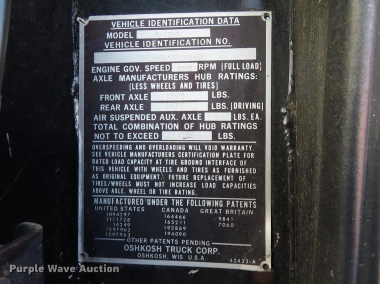 image for item EI9998 1982 Pierce Arrow V-1324M fire truck