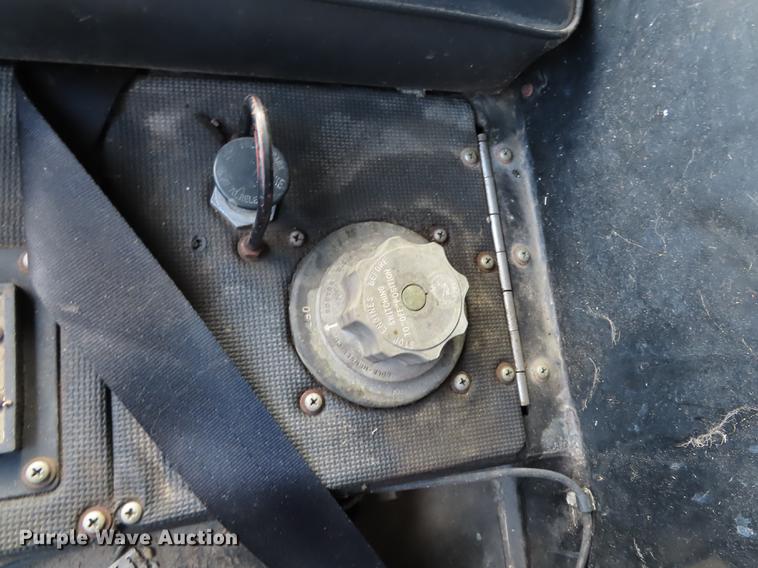 image for item EI9998 1982 Pierce Arrow V-1324M fire truck