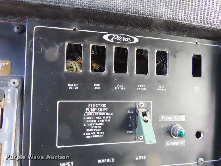 image for item EI9998 1982 Pierce Arrow V-1324M fire truck