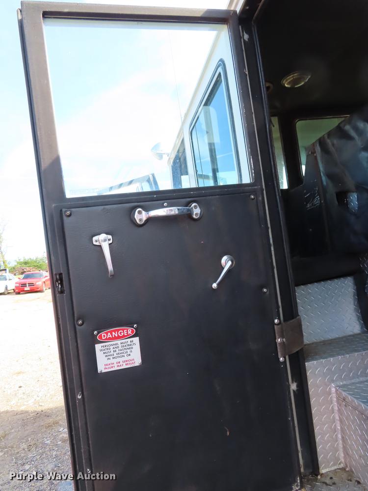 image for item EI9998 1982 Pierce Arrow V-1324M fire truck