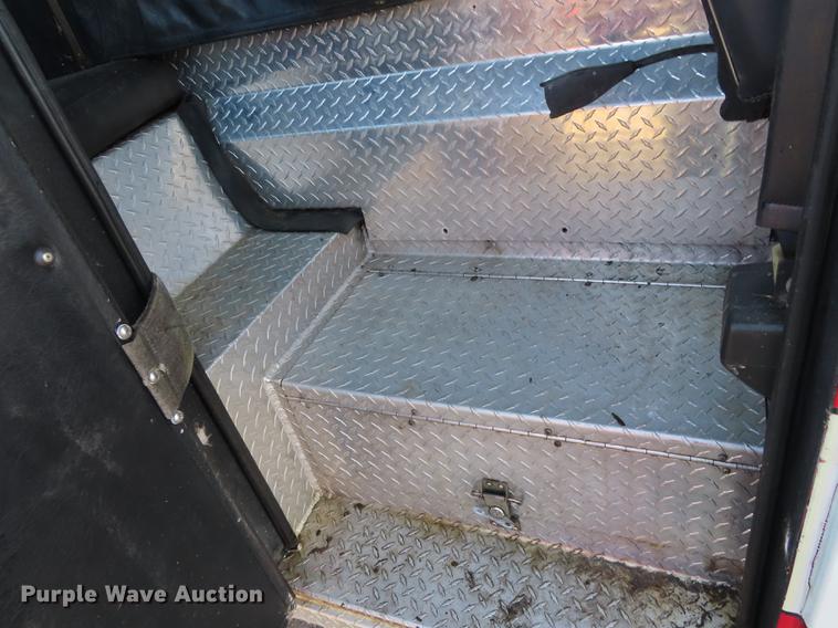 image for item EI9998 1982 Pierce Arrow V-1324M fire truck