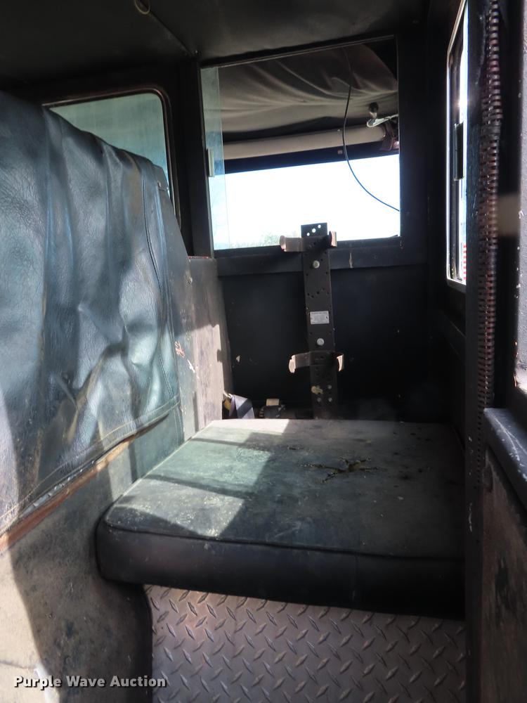 image for item EI9998 1982 Pierce Arrow V-1324M fire truck