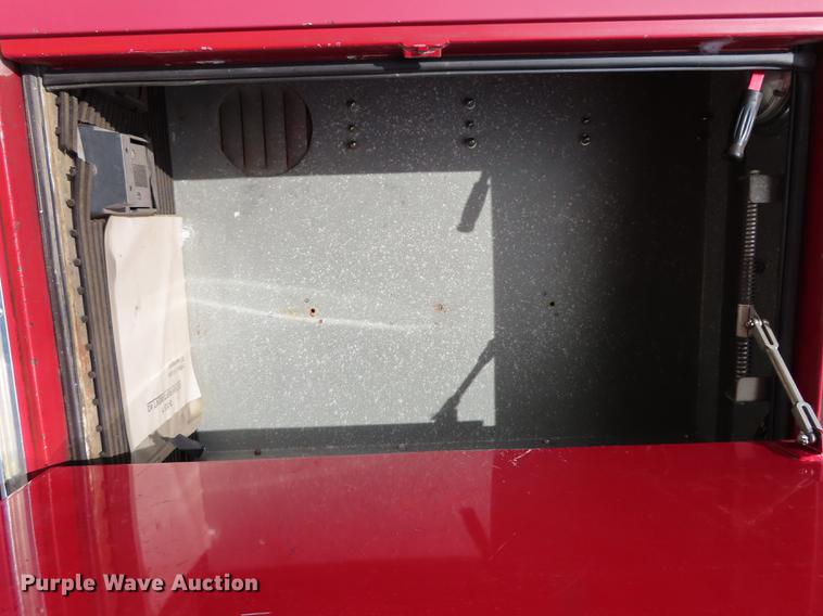 image for item EI9998 1982 Pierce Arrow V-1324M fire truck