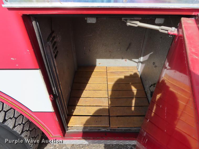 image for item EI9998 1982 Pierce Arrow V-1324M fire truck