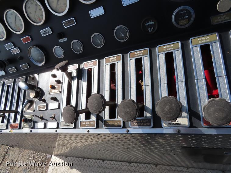 image for item EI9998 1982 Pierce Arrow V-1324M fire truck