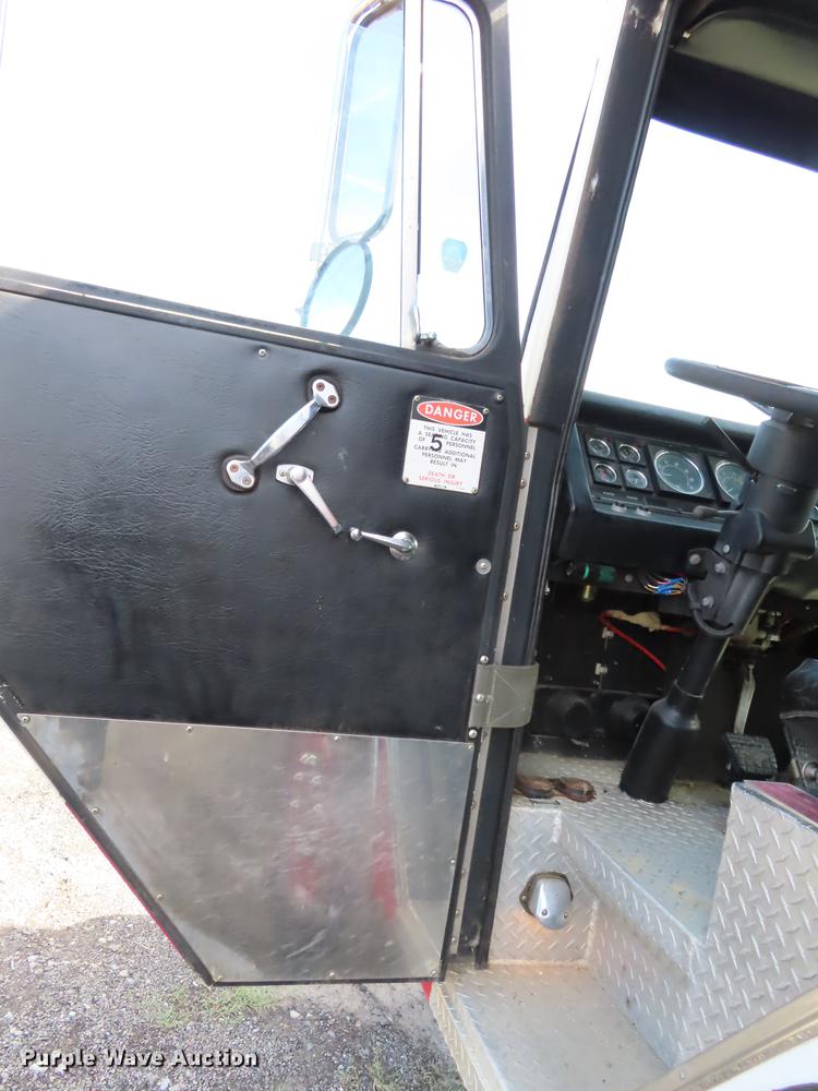 image for item EI9999 1989 Pierce Arrow E4854 fire truck