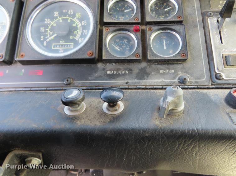 image for item EI9999 1989 Pierce Arrow E4854 fire truck