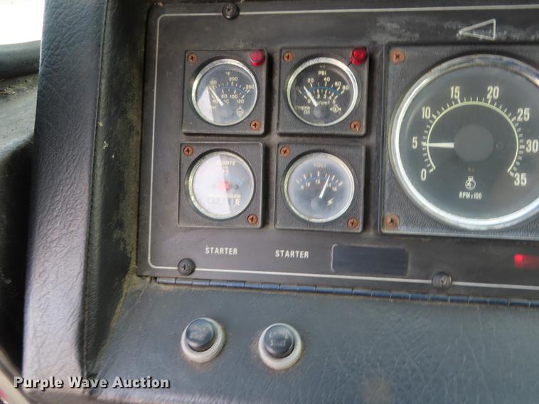 image for item EI9999 1989 Pierce Arrow E4854 fire truck