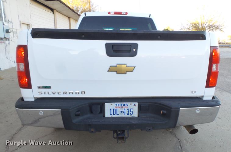 image for item EN9655 2011 Chevrolet Silverado 1500 Z71 Crew Cab pickup truck